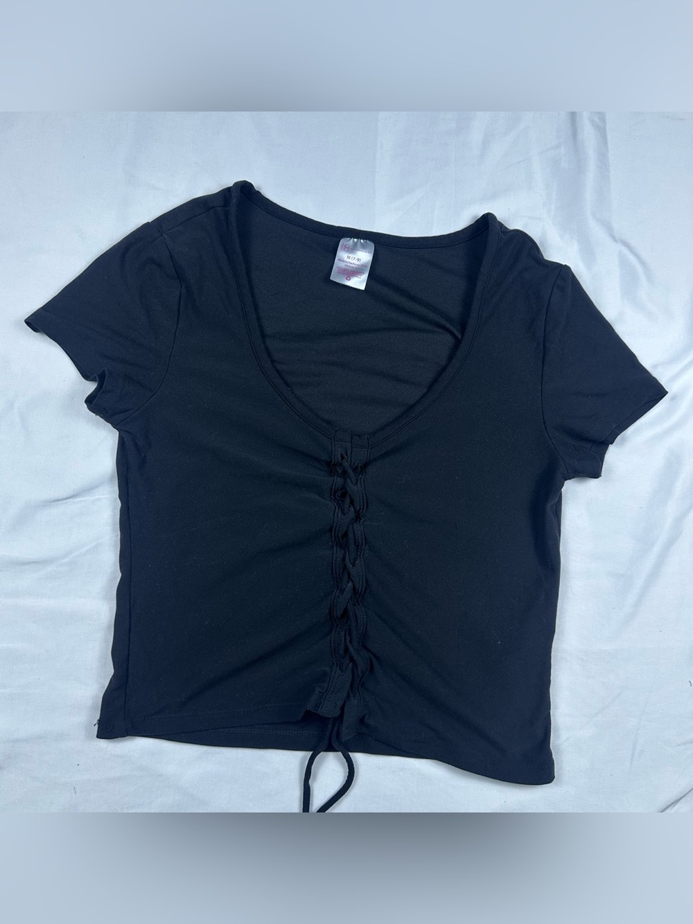 No Boundaries Black Cinch Front Short Sleeve Top Junior's M (7-9)